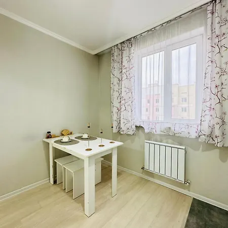 1-Комн Улучшенная Квартира Almaty Exterior photo