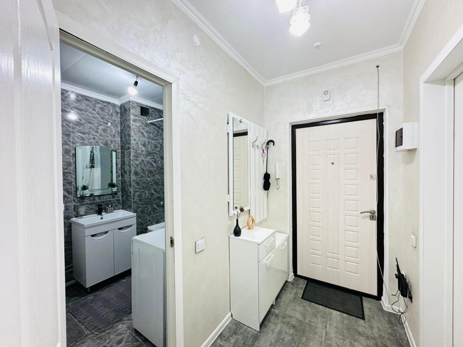 Apartment 1-комн улучшенная Almaty